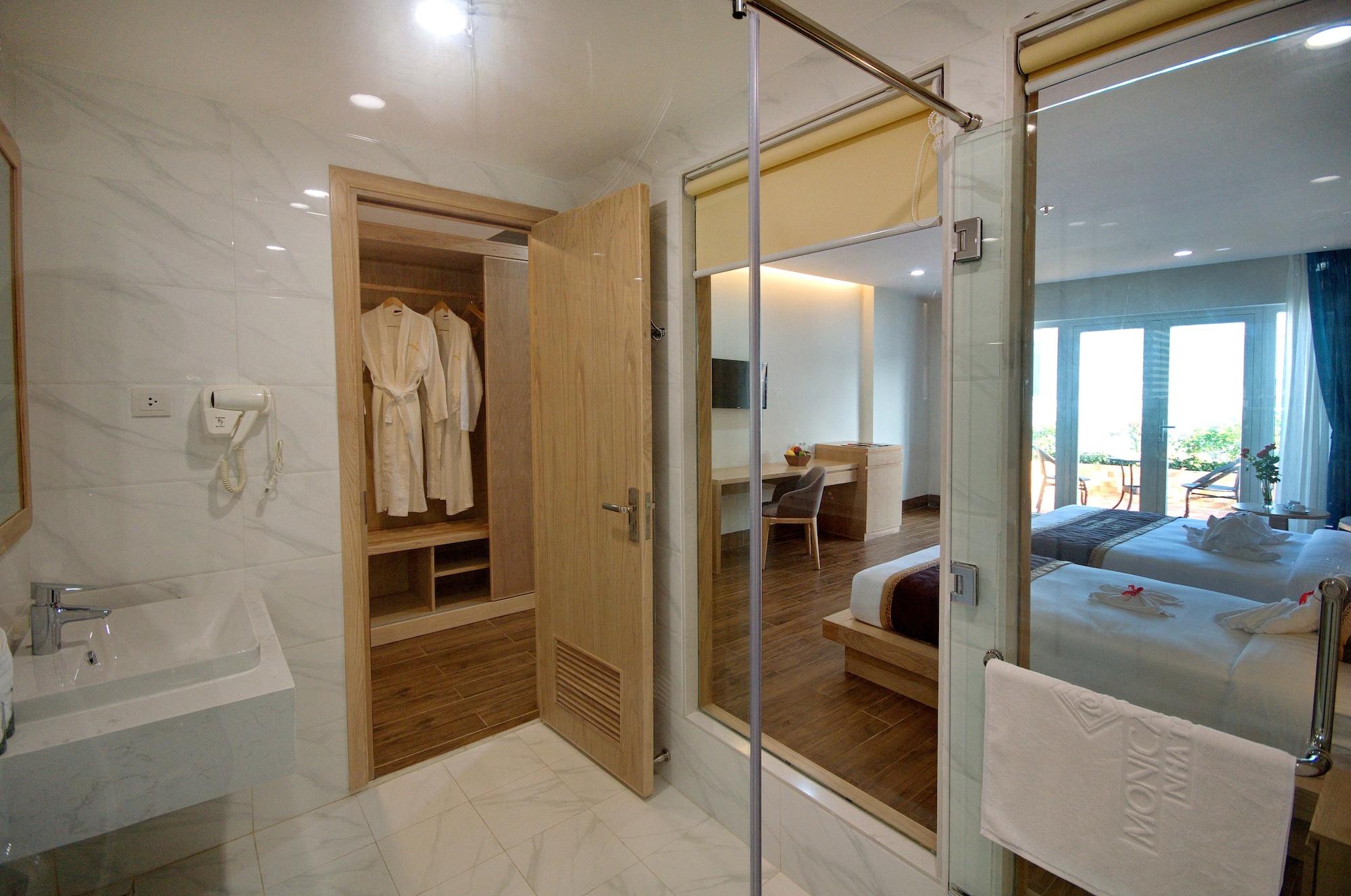 Monica Khách sạn Nha Trang
