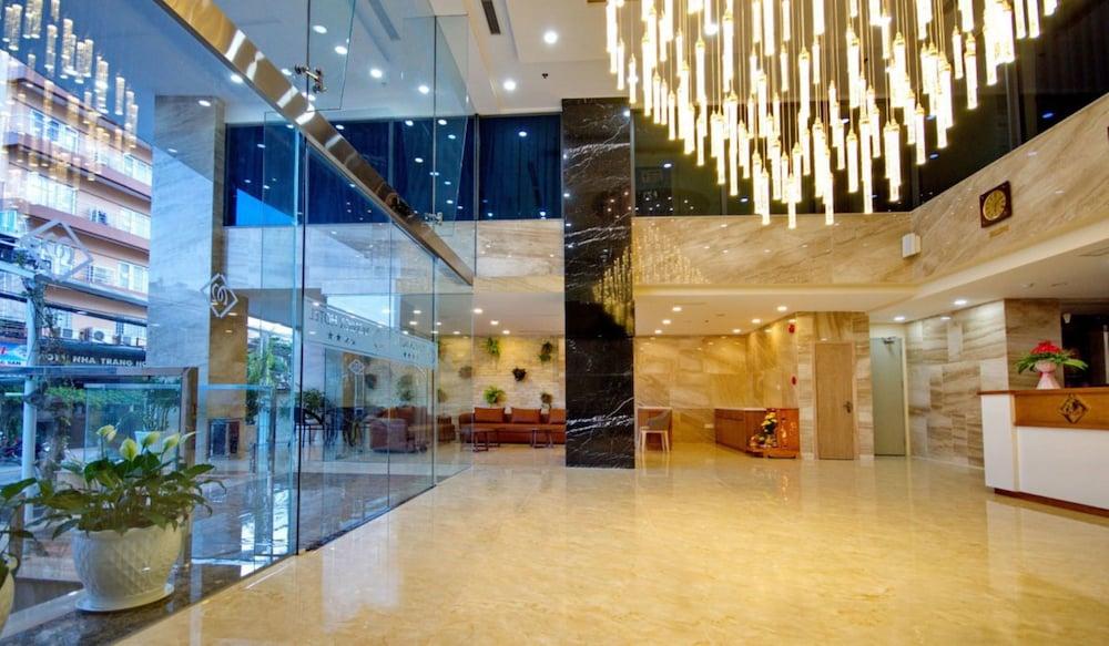Khách sạn Monica Nha Trang