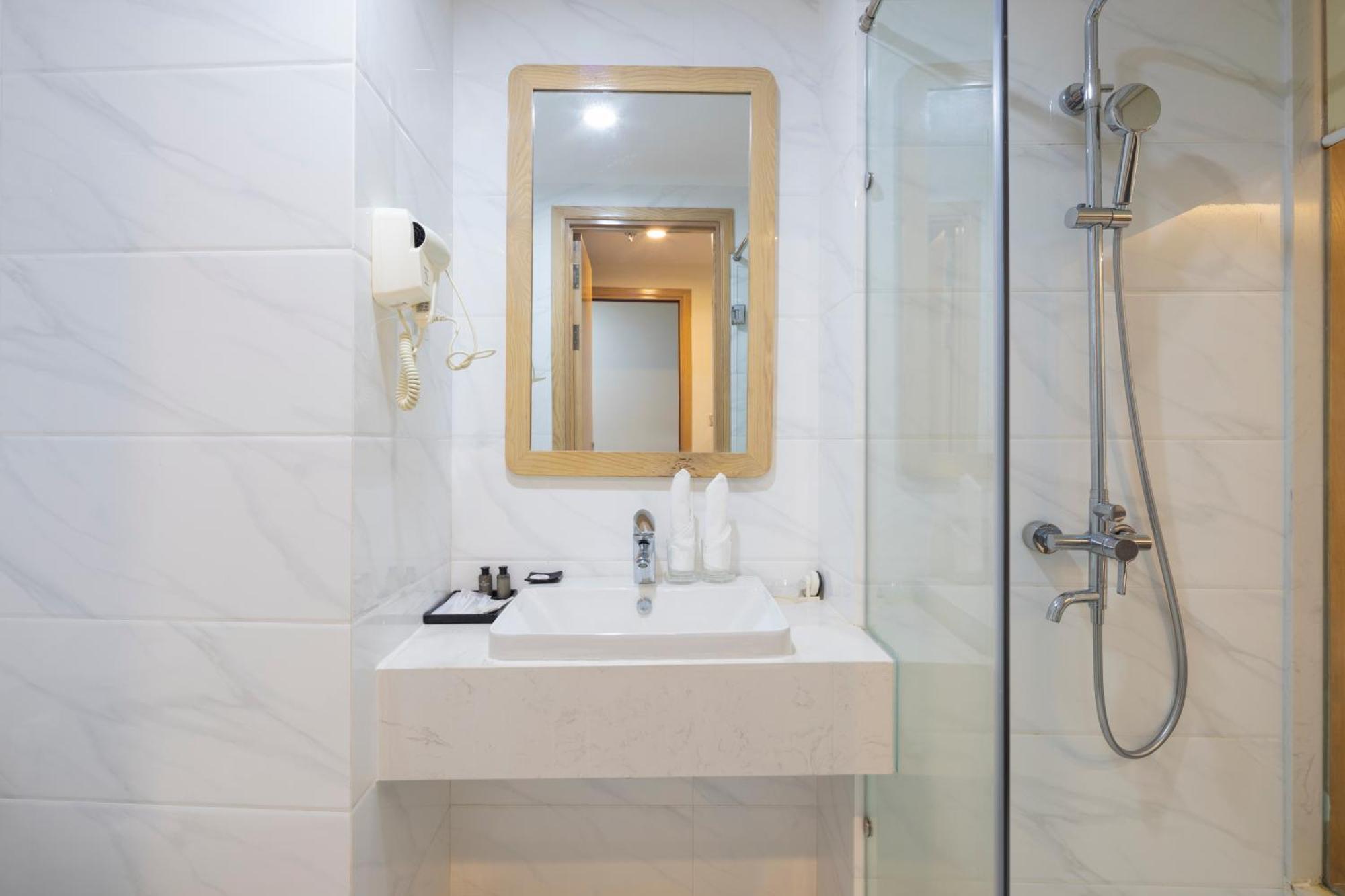 Hotel Gibson Nha Trang